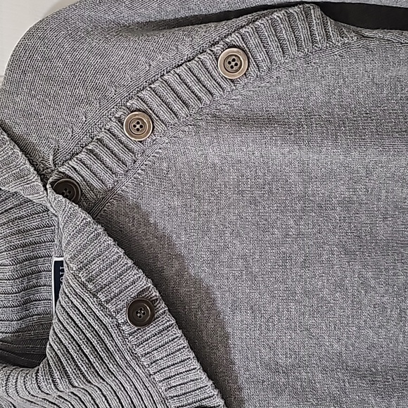 Karen Scott Women's Gray Long Sleeve Collared Knit Sweater Size Medium - Picture 3 of 6